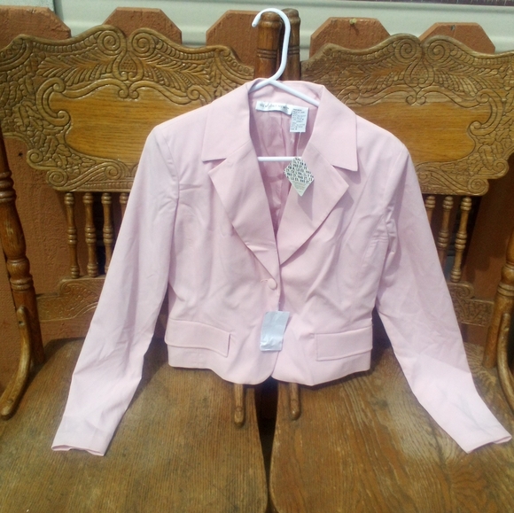 Newport News Jackets & Blazers - NWT! Elegant Pink Women's Blazer
